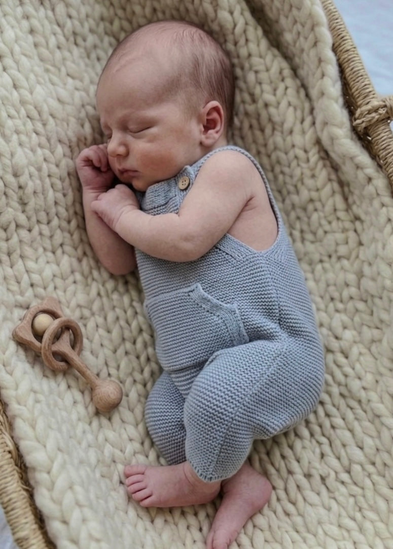 Short romper with kangaroo pocket - dusty blue